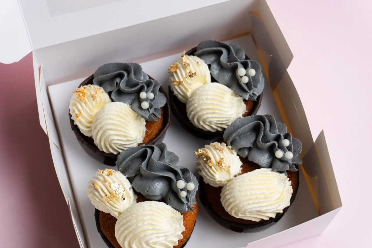 Custom cakes and cupcakes by Dreamy Cake in Cambridgeshire